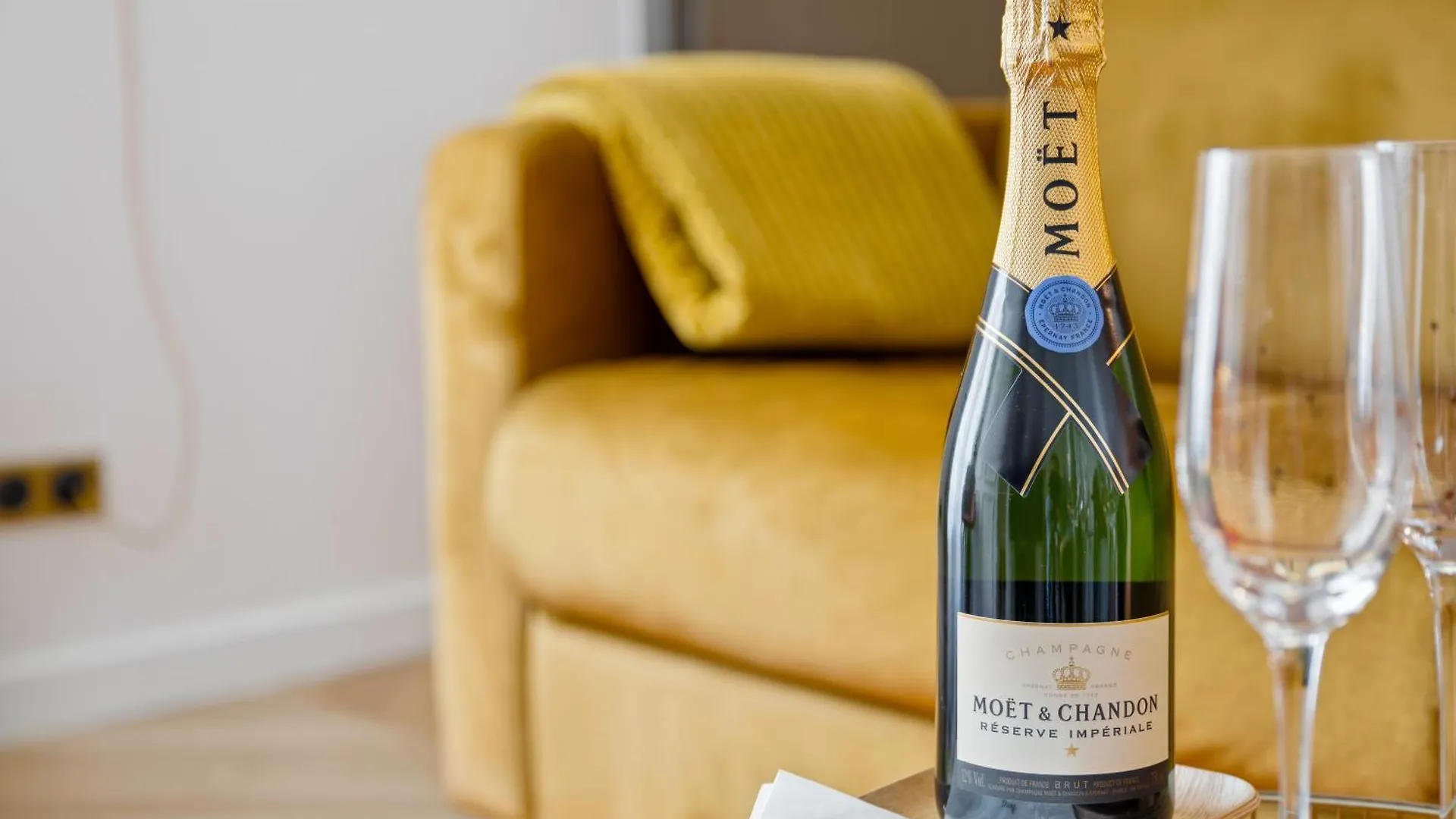 La Maison Kleber - Luxury Apartments, Champs-Elysees - Eiffel Tower Paris Apartment