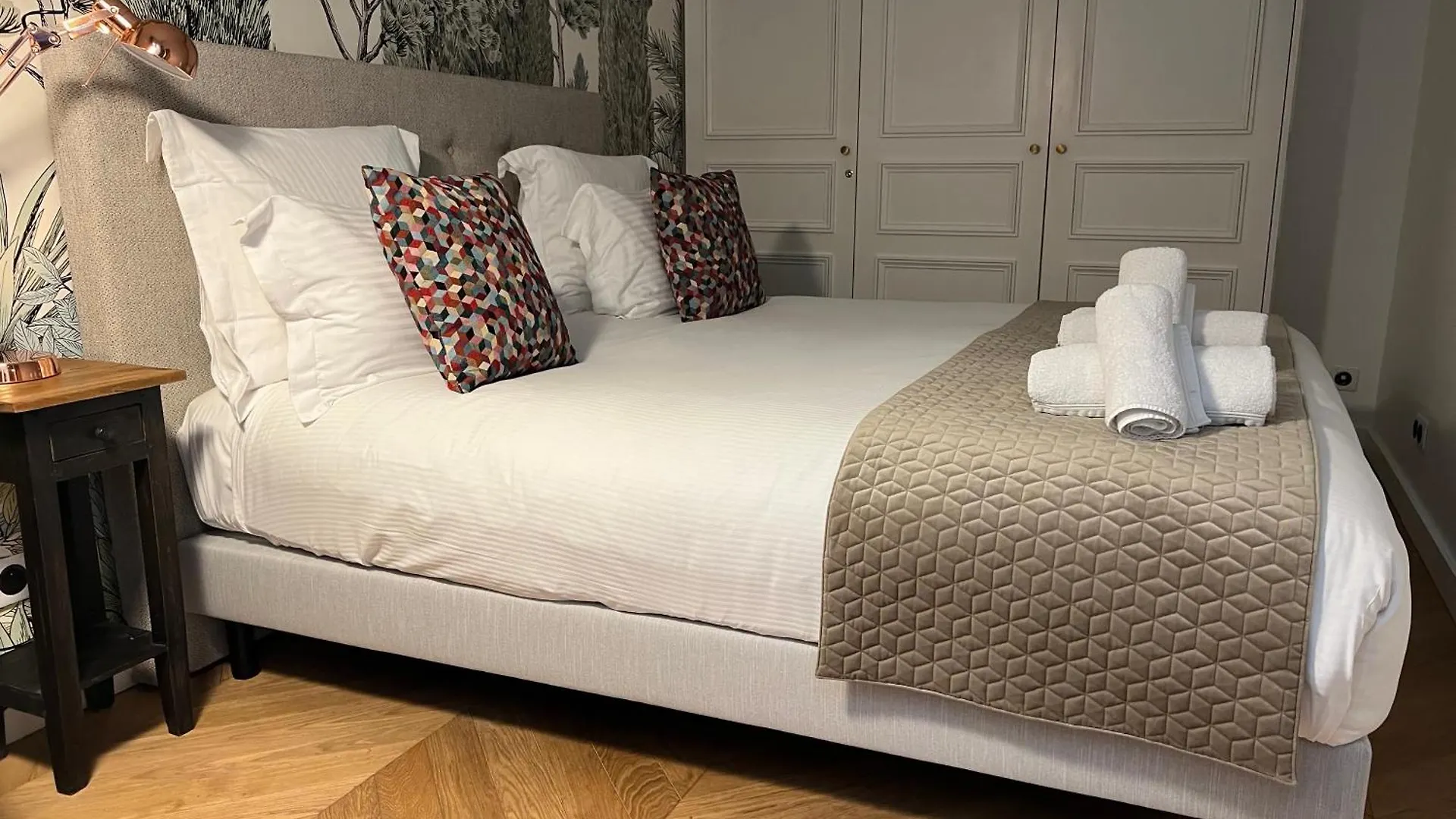 La Maison Kleber - Luxury Apartments, Champs-Elysees - Eiffel Tower Paris
